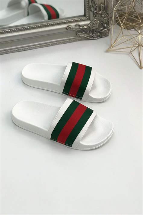 ciabatte tipo gucci amazon|Ciabatte da mare e slides da uomo di Gucci .